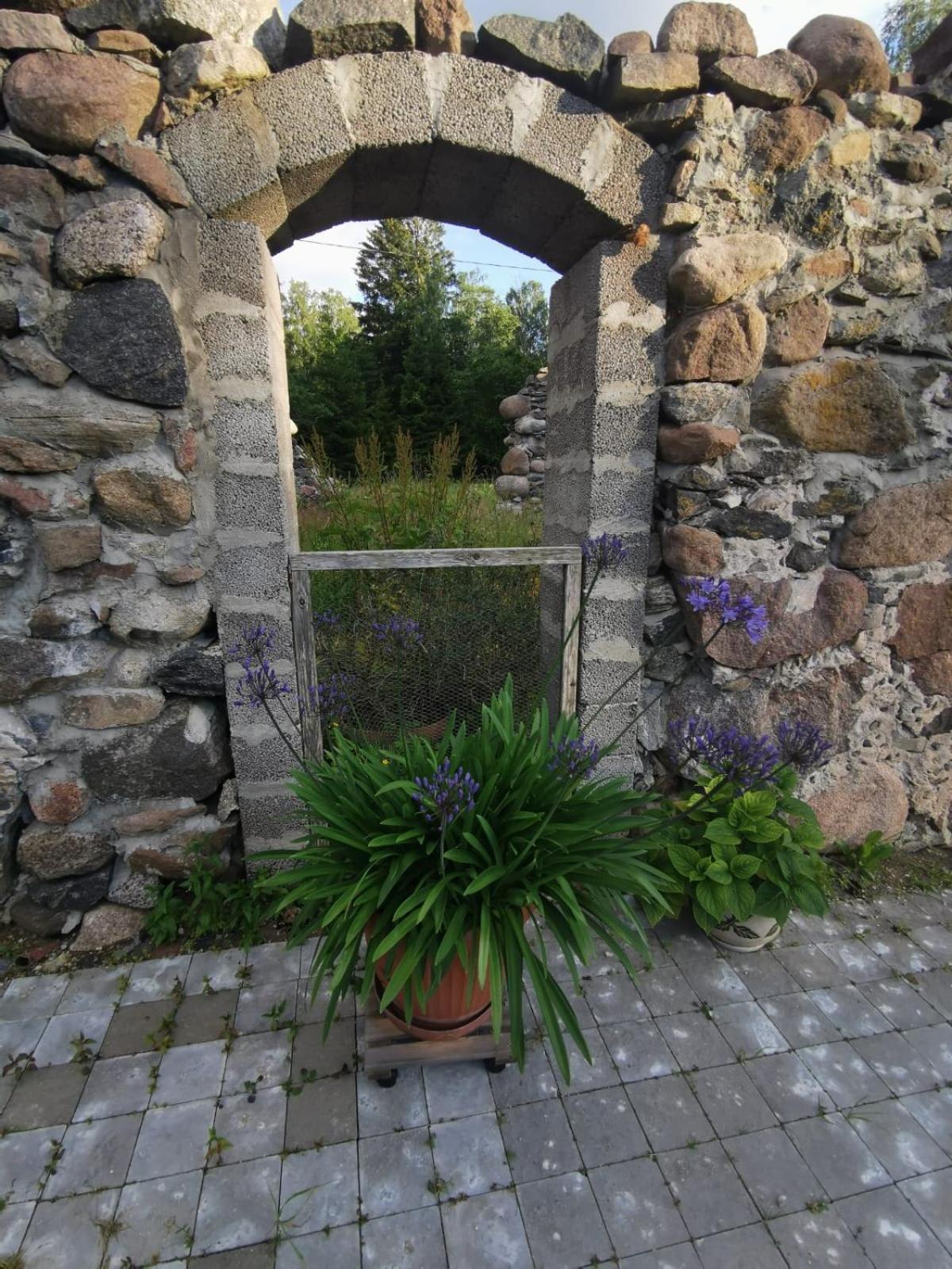 Atputas Vieta Raudini Hotel Kaltene Kamer foto